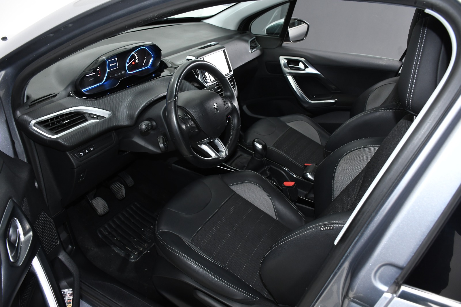 WhatsApp Image 2026-03-05 at 23.02.16w