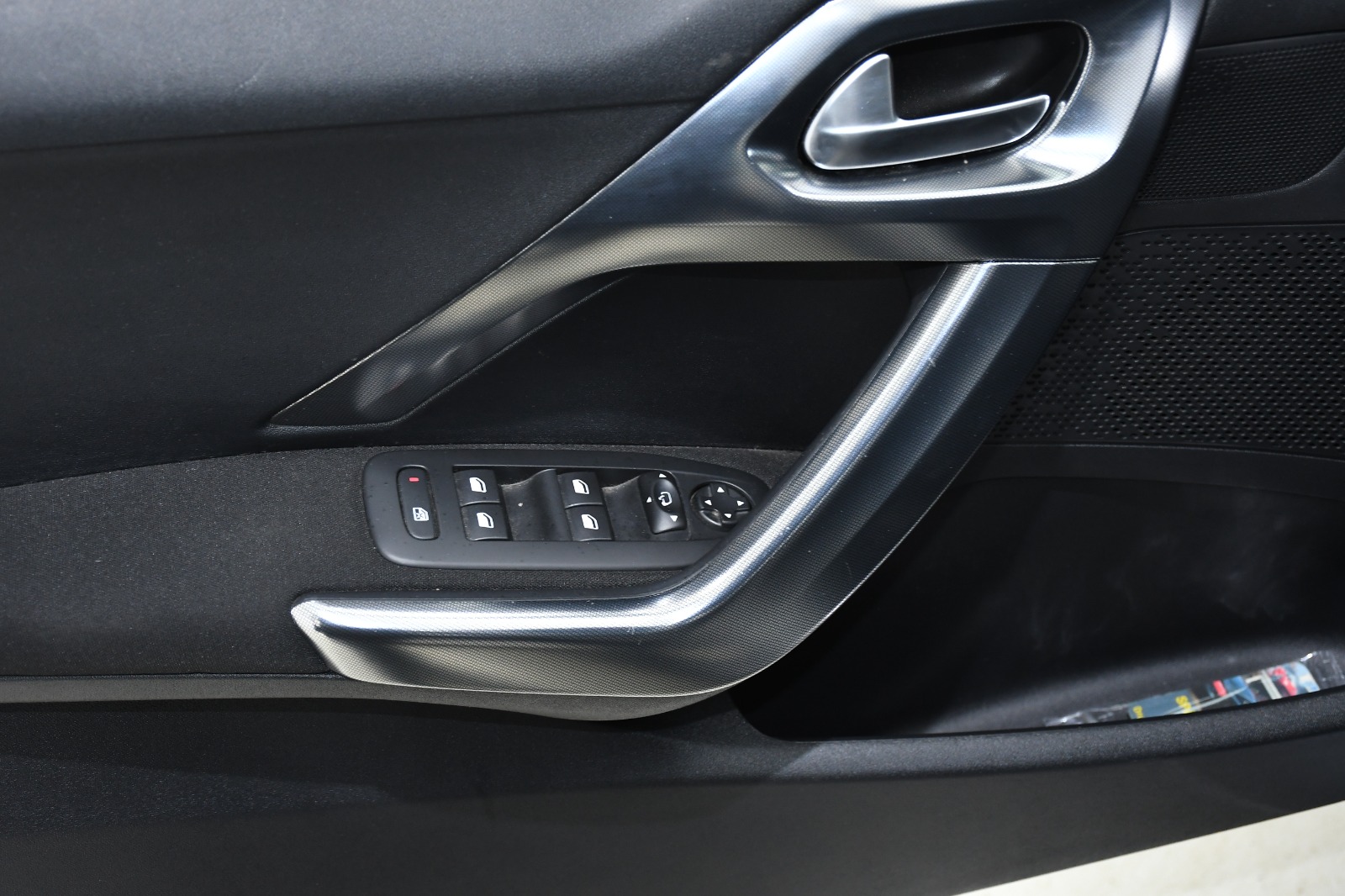 WhatsApp Image 2026-03-05 at 23.02.17asdf