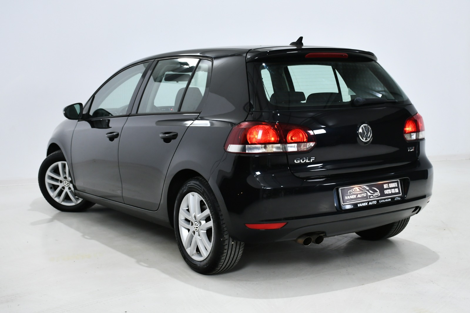 WhatsApp Image 2025-09-26 at 00.24.25_c717bf9f