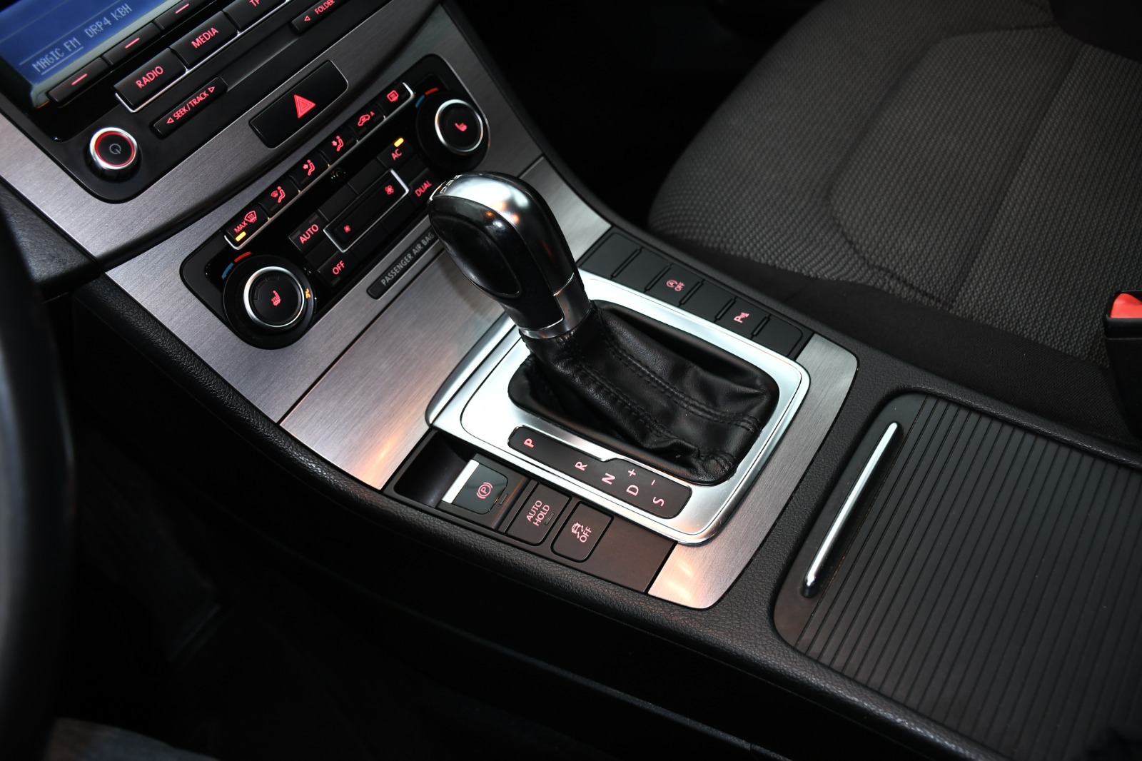 WhatsApp Image 2025-11-24 at 23.57.27_d348b5e9