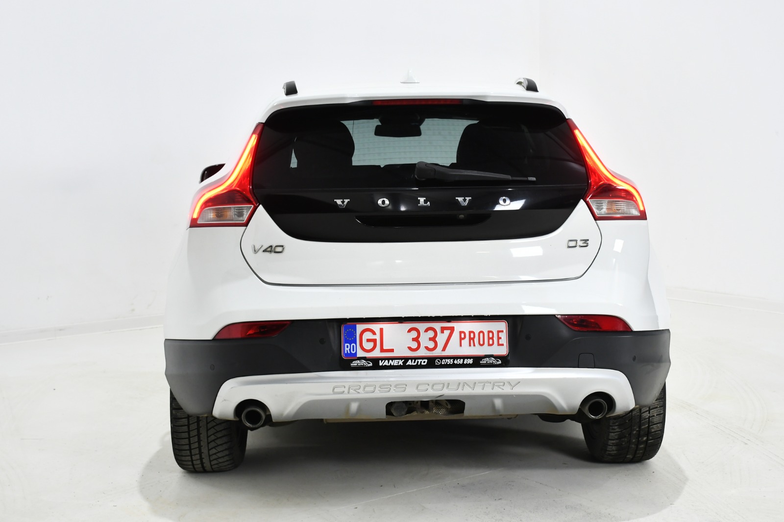 WhatsApp Image 2025-12-03 at 23.39.44_c4862f34